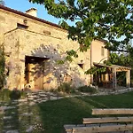 Sasso Erminia R&b Ecosostenibile Novafeltria