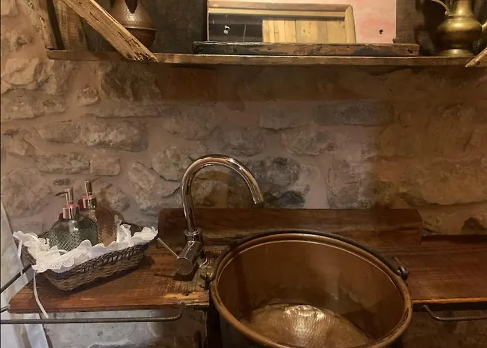 Bed & Breakfast Sasso Erminia R&b Ecosostenibile 3*